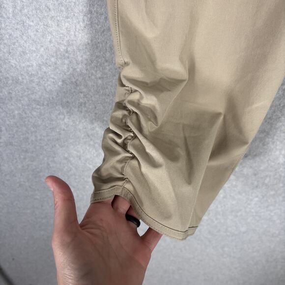 Eddie Bauer Pants Womens 12 Tan Ruched Leg Capri Stretch Thin GORP Hiking Trail - Picture 4 of 13